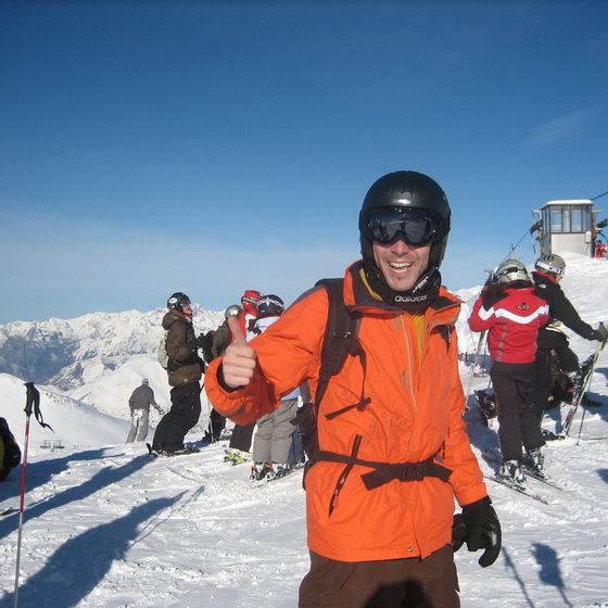 Esquiant a la neu